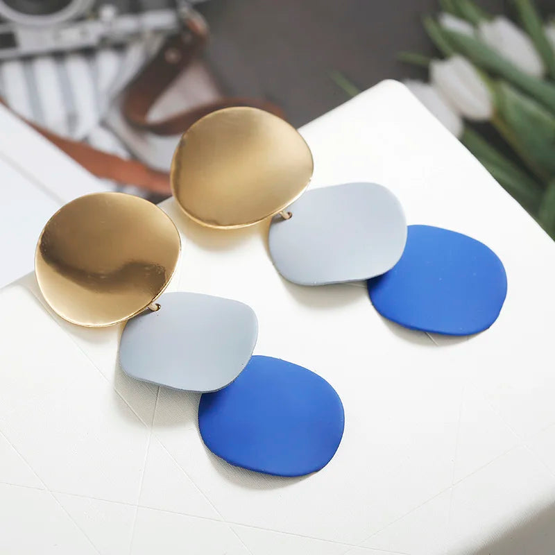 Brincos com Design Geométrico – Estilo Vintage e Sofisticado