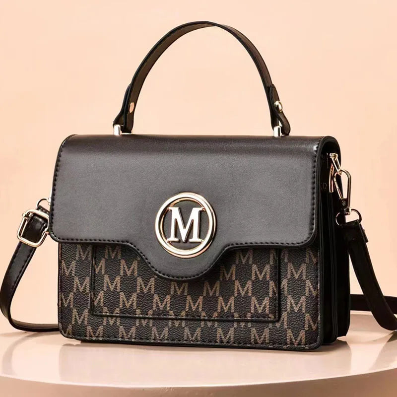 Bolsa Pillow Bag – Ombro e Mão