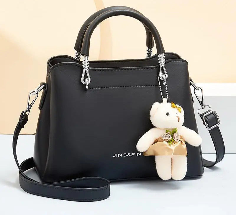 Bolsa Crossbody Feminina em Couro Sintético - Alça Ajustável