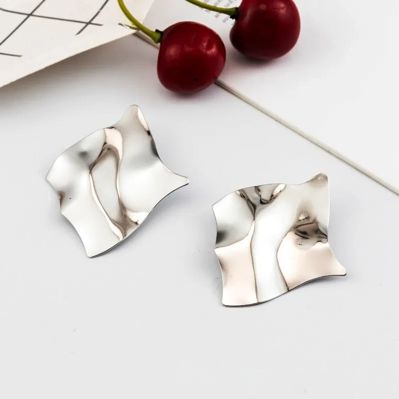 Brincos com Design Geométrico – Estilo Vintage e Sofisticado