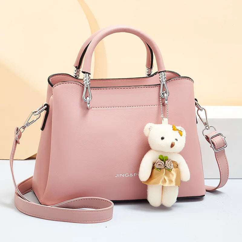 Bolsa Crossbody Feminina em Couro Sintético - Alça Ajustável
